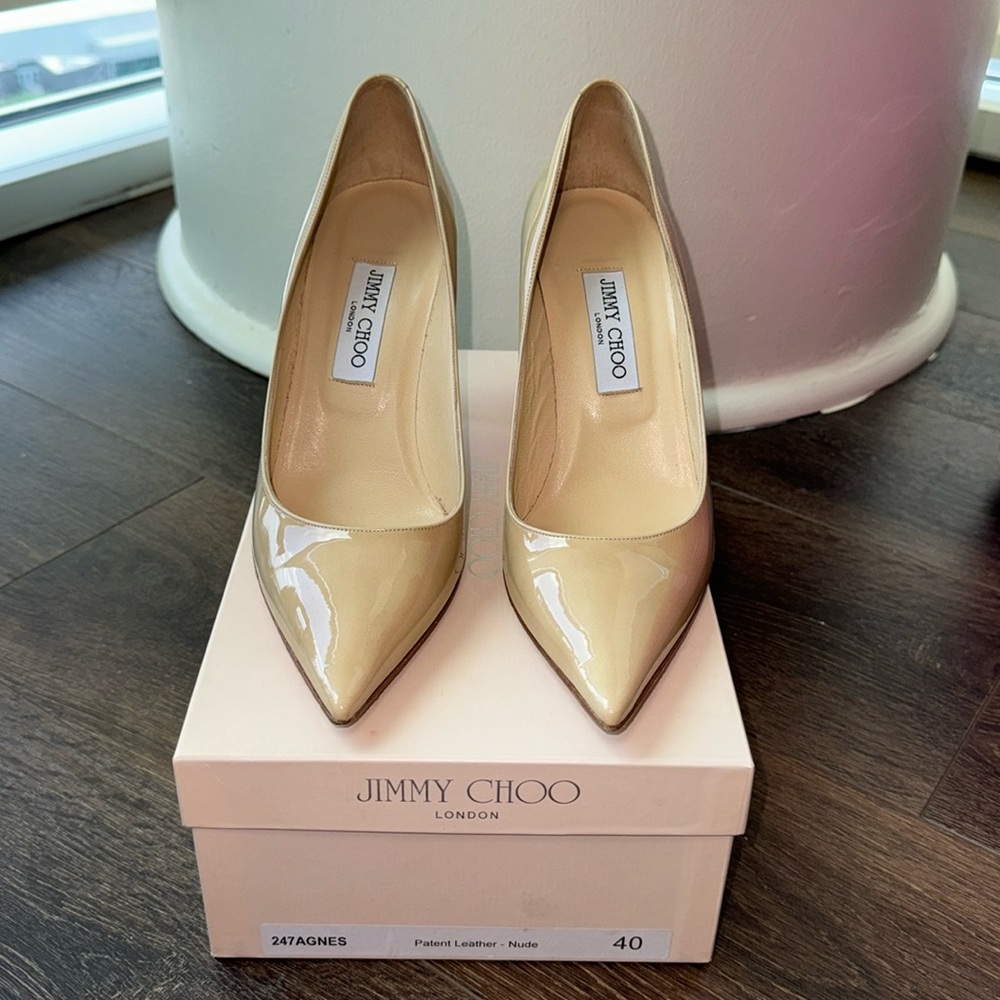 Jimmy Choo 247 Agnes Nude Patent Leather Pointed Toe Heels size 40